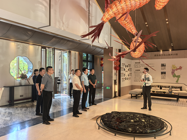 寿县县委常委、副县长房鲲鹏一行到访省康健养老公司